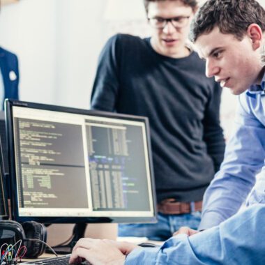 The Hidden Risks of Using Personal Messaging Apps for Business IT
